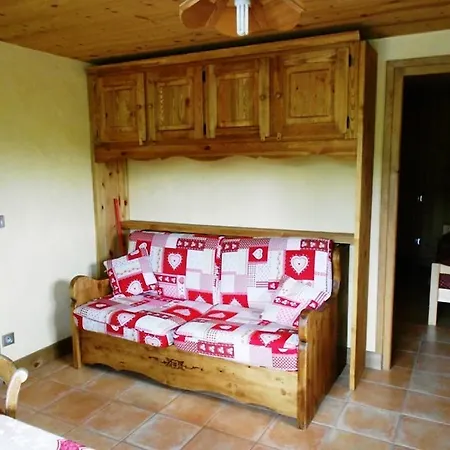 Apartament Les 4 Monts *